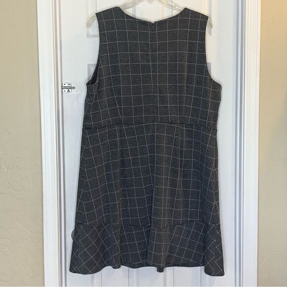 LOFT Plus Windowpane Plaid Shift Dress Ruffled Stretch Sleeveless Size 22 - Picture 11 of 11